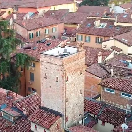 Everyday Torre Medioevale Daire *