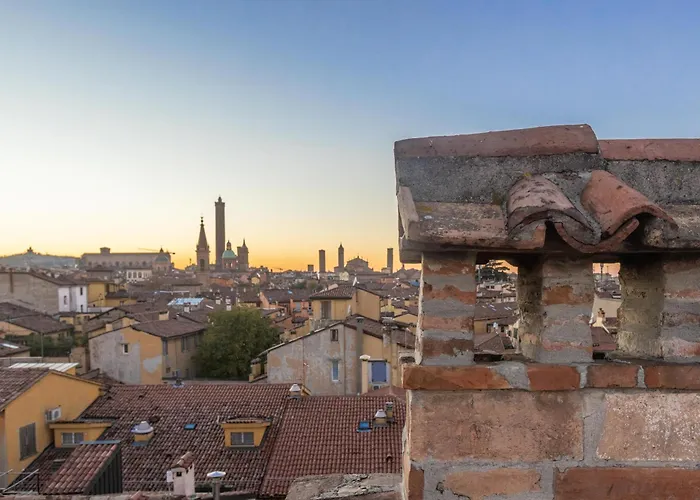 Everyday Torre Medioevale *